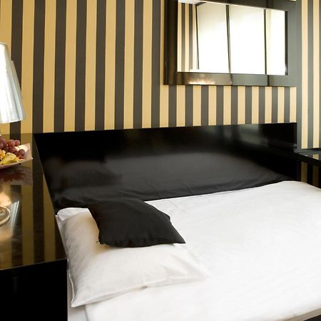 Relexa Hotel Bellevue An Der Alster Hamburg Phòng bức ảnh