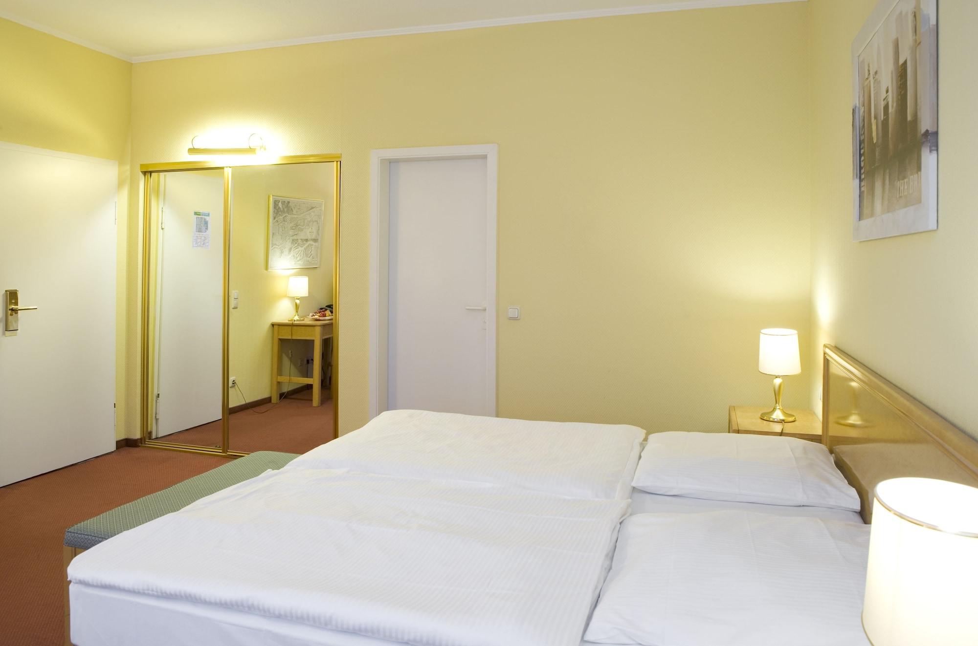 Relexa Hotel Bellevue An Der Alster Hamburg Ngoại thất bức ảnh