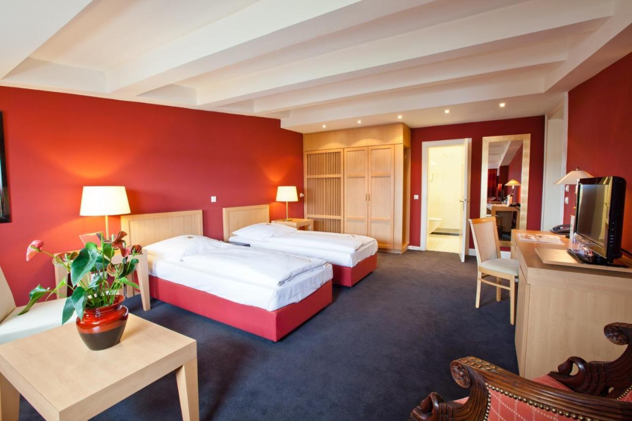 Relexa Hotel Bellevue An Der Alster Hamburg Ngoại thất bức ảnh